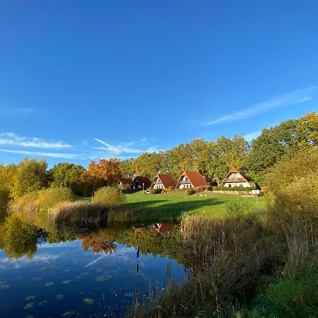 Holiday home Finnhaeuser Am Vogelpark - Haus Andrea Marlow
