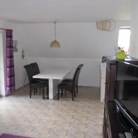 Finnhaeuser Am Vogelpark - Haus Andrea 펜션 *