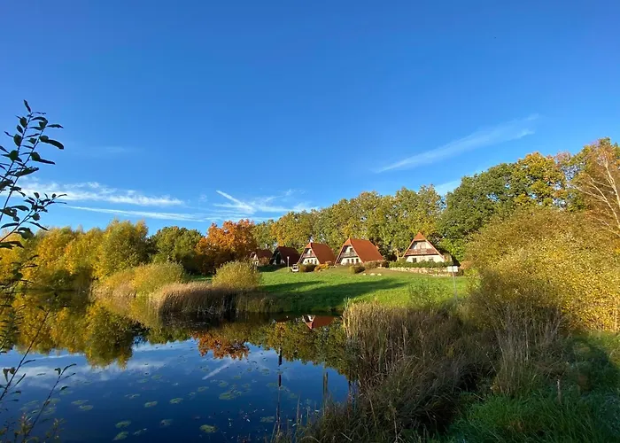 Ferienhaus Finnhäuser Am Vogelpark - Haus Andrea Marlow